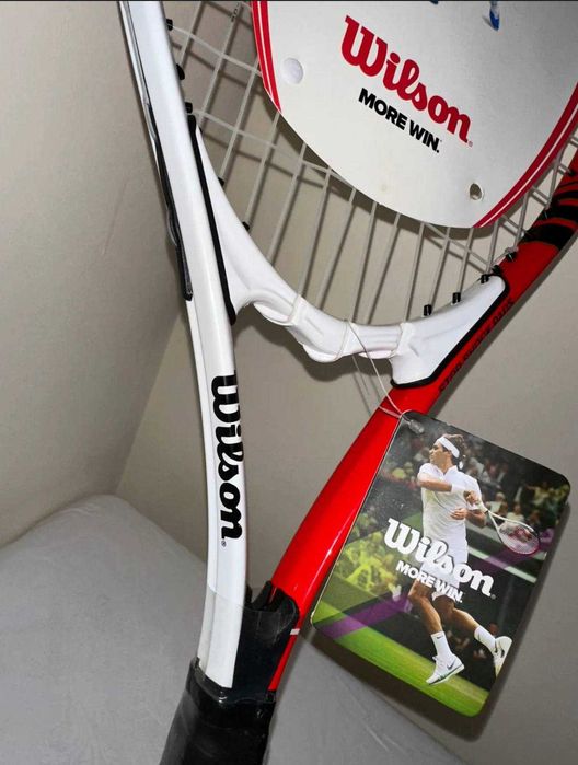 Wilson tennis roketkasi