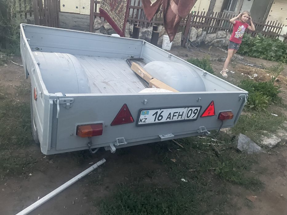 Прицеп легковой в хорошем состонии