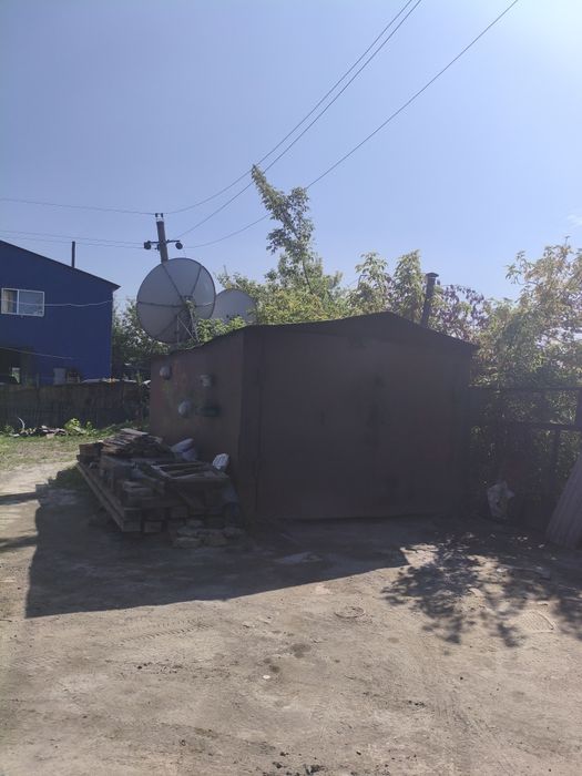 Продам шпальный дом барачного типа