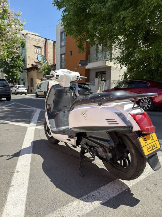 Scuter Kymco Like  50 Benzina Fara Permis