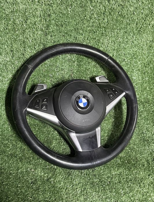 BMW E90 e92 руль