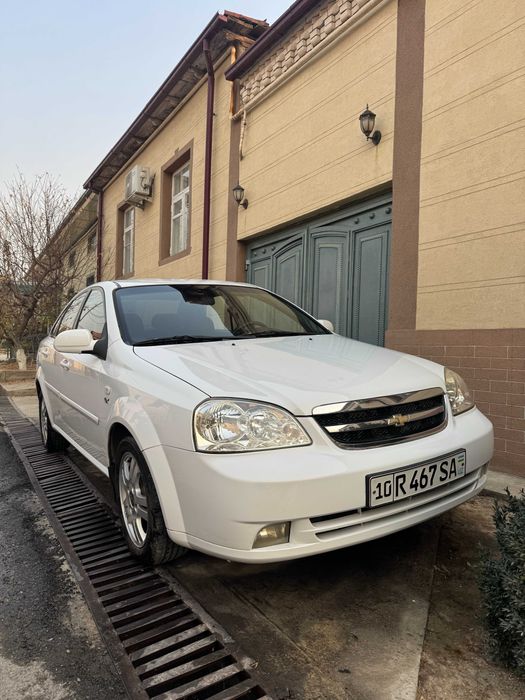 Chevrolet —Lacetti 2 poz (оq)   — Ishlab chiqarilgan yil — 2011.