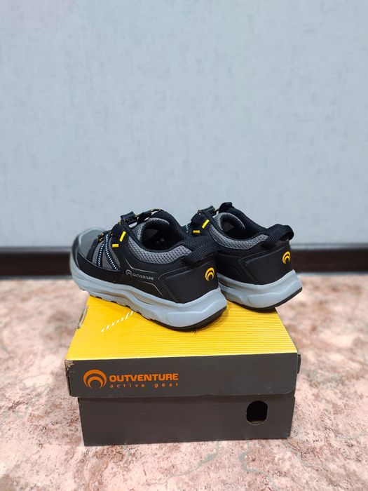 Продам обувь на мальчика