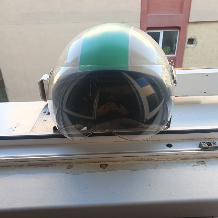 Cască de protecție!