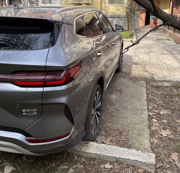 Продаю свой автомобиль BYD champion dm-i 150km