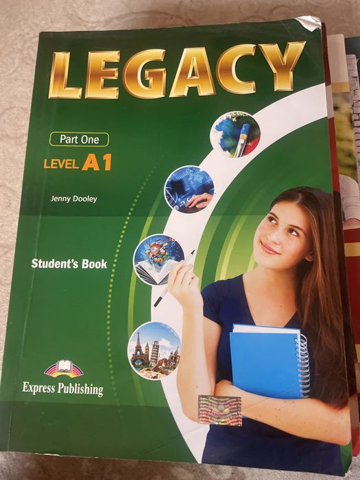 Продавам учебници за 9 клас на половин цена