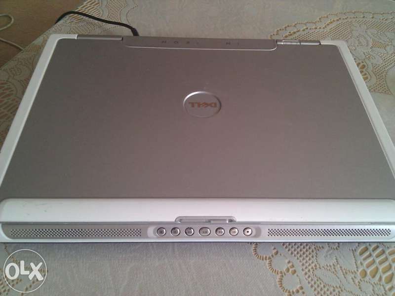 ДЕЛ инспирон 9300