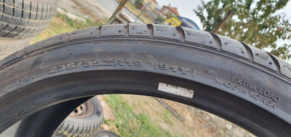 Гуми 2бр  305/25/19