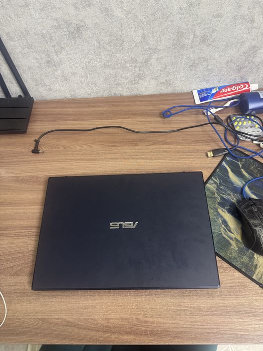 Ноутбук Asus б/у срочная продажа