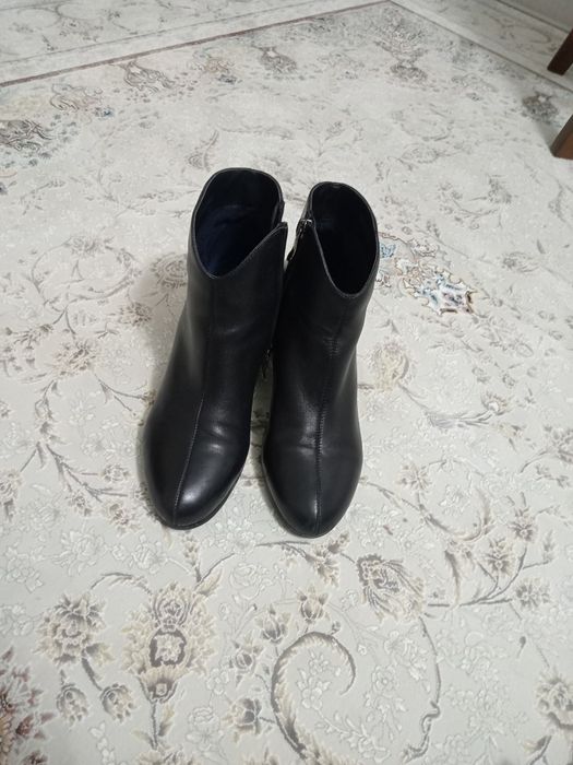 Продам отличные полусапожки