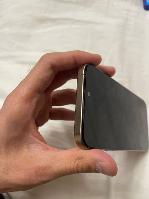 Iphone 16 pro max desert 256 karopka dakument full