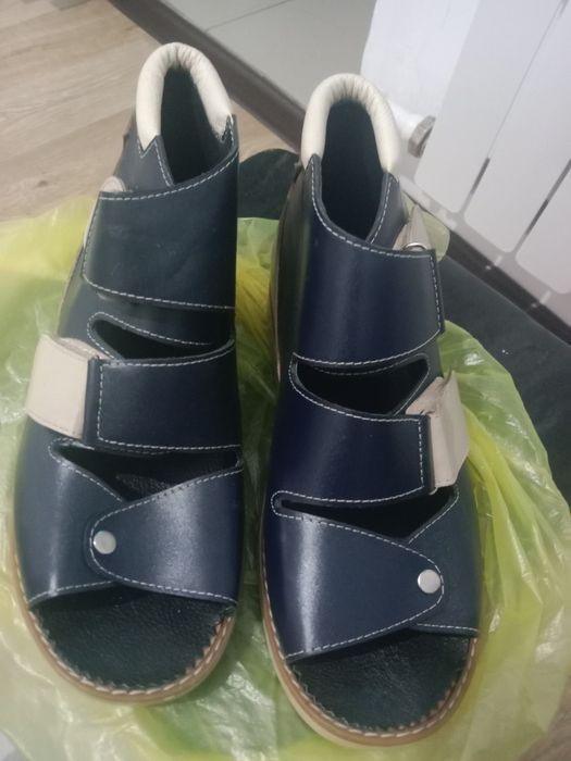 Продам ортопедические обуви