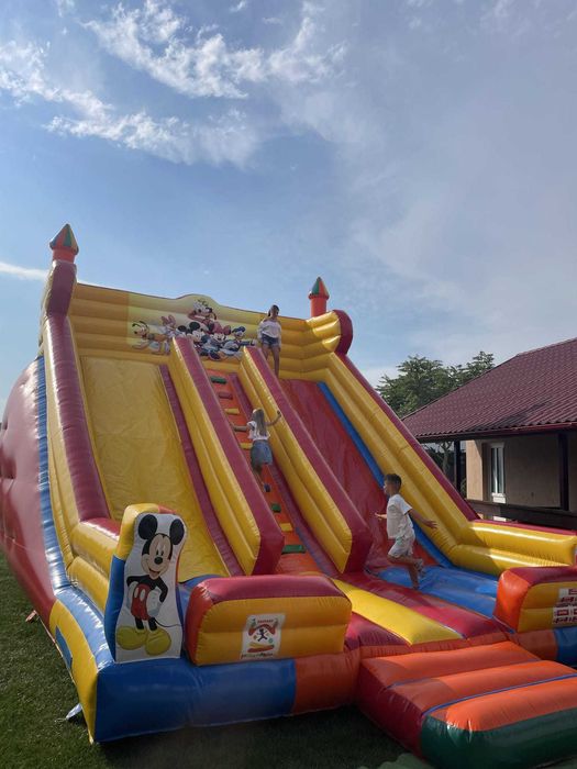 Închiriez tobogane gonflabile, tobogan gonflabil, inchirieri jocuri