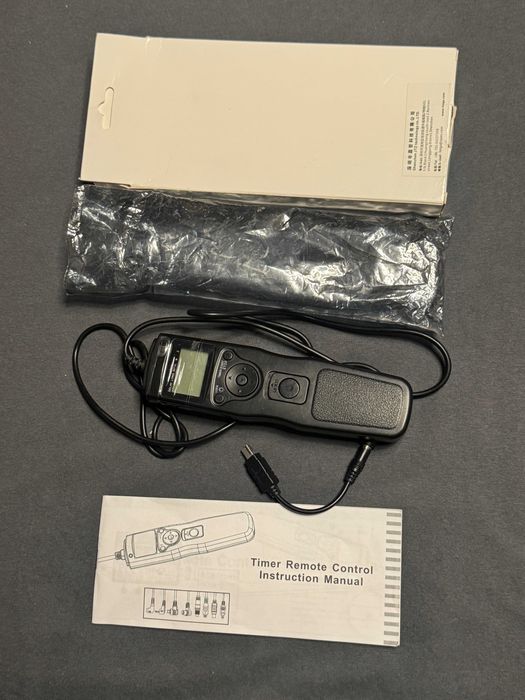 фотоапарат Nikon d750 + батериен грип + 2батерии + диатанционен спусък