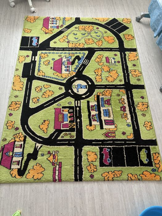 Ковер в детскую комнату