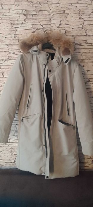 Продам зимнюю куртку