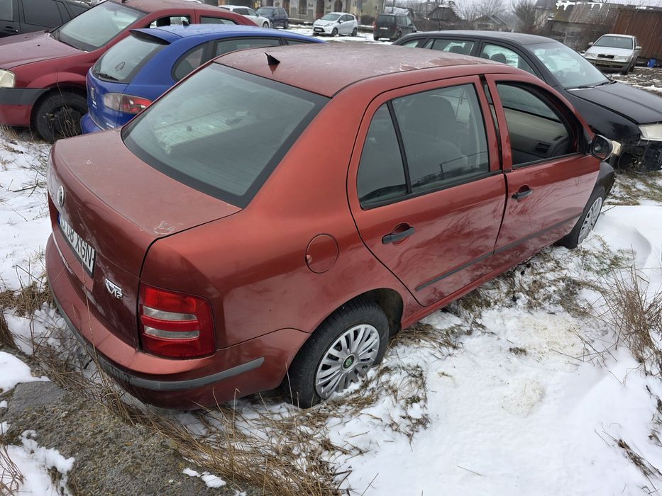 Aripa Stanga Skoda Fabia