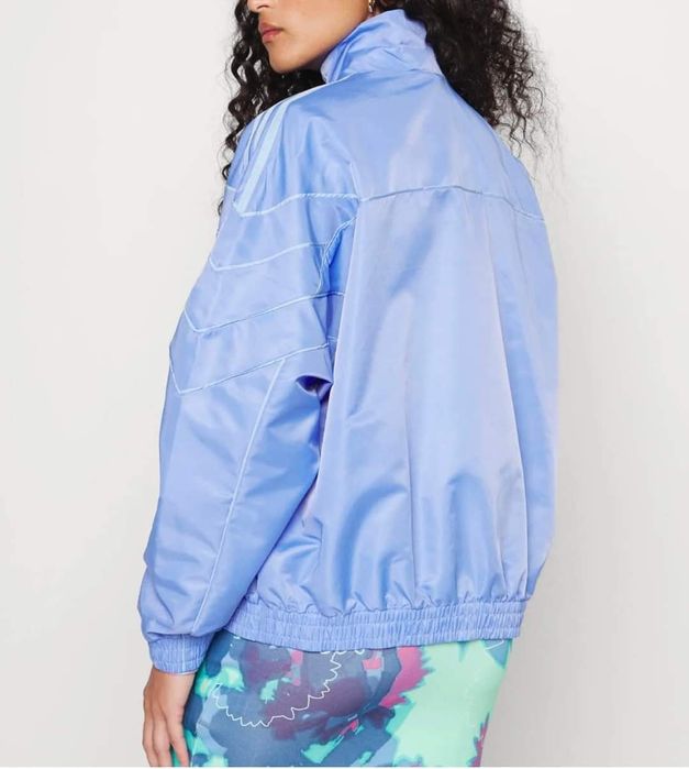 Ново спортно яке адидас