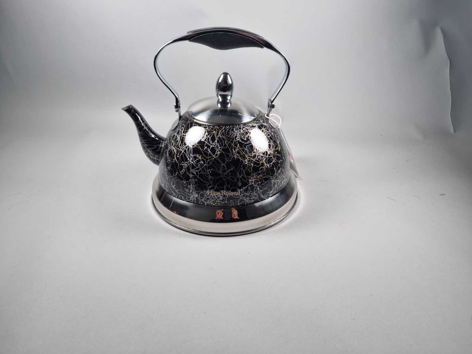 Емайлиран чайник