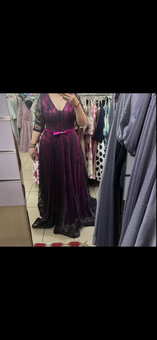 Rochie de inchiriat/vanzare