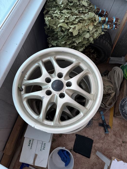 Продам диски радиус 16