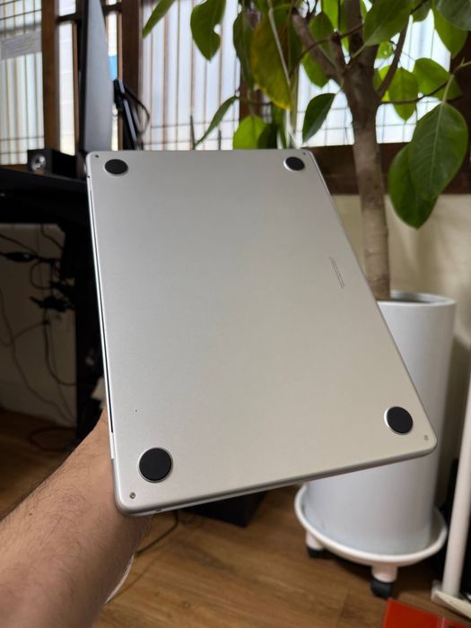 MacBook Air M2 – Space Grey