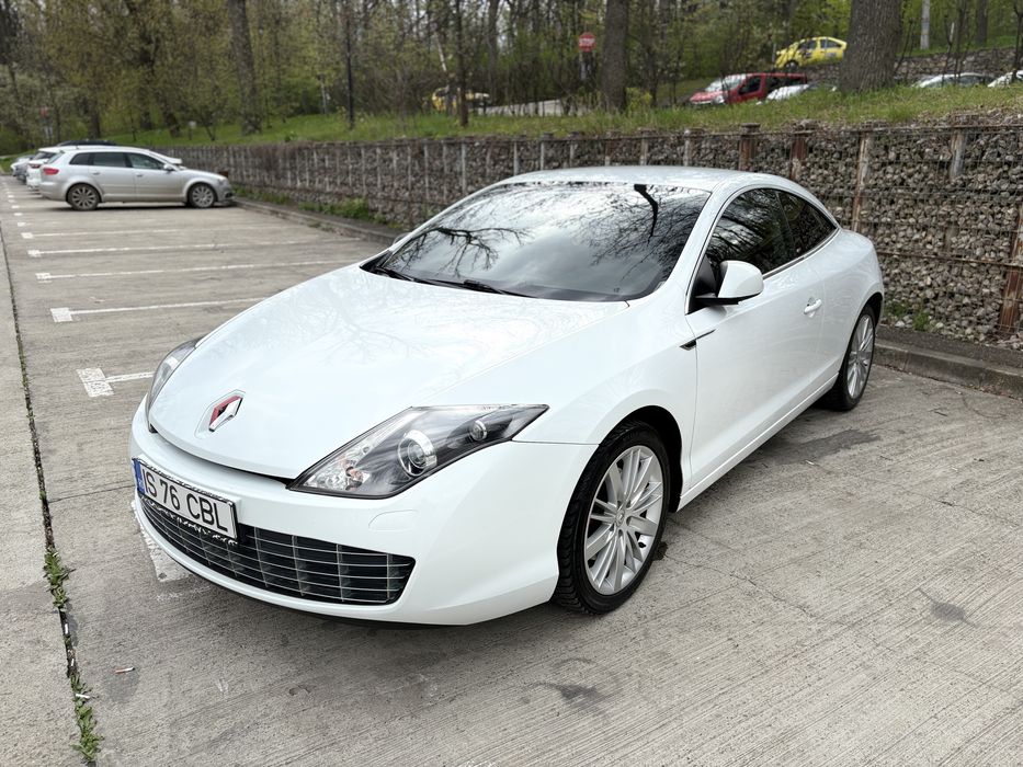 Renault Laguna Coupe 2011