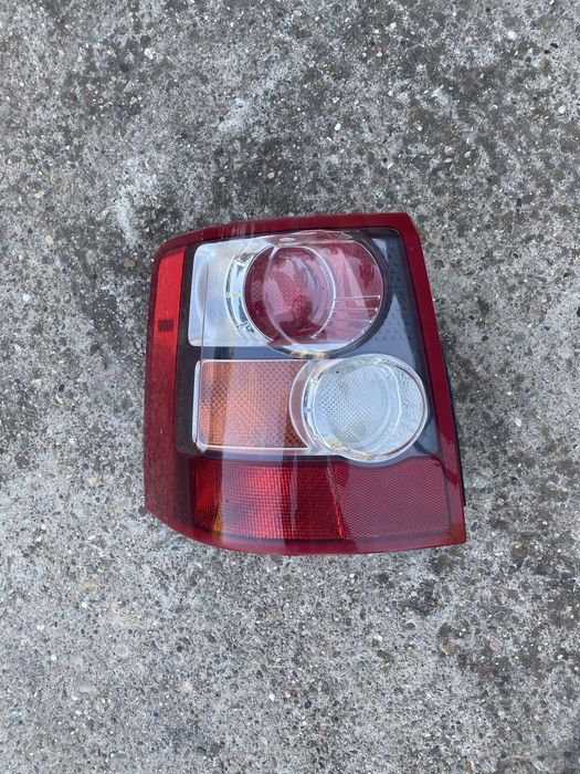 Ляв и Десен Стоп за Range Rover Sport