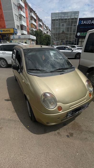 Продаю машину Матиз 2011 автомат