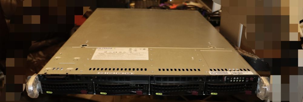 Server 1U 4LFF/SFF Supermicro X12SPW Gold 5320 26 Cores 640Gb DDR4 3200 MHz  512Gb m.2 NVME SAS3816 IT