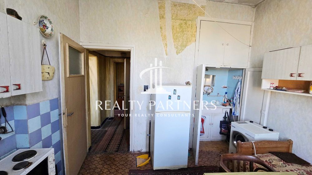 Продава се Тристаен апартамент в Перник, Изток - 70 кв.м за 1286 €/кв.м - Снимка #5