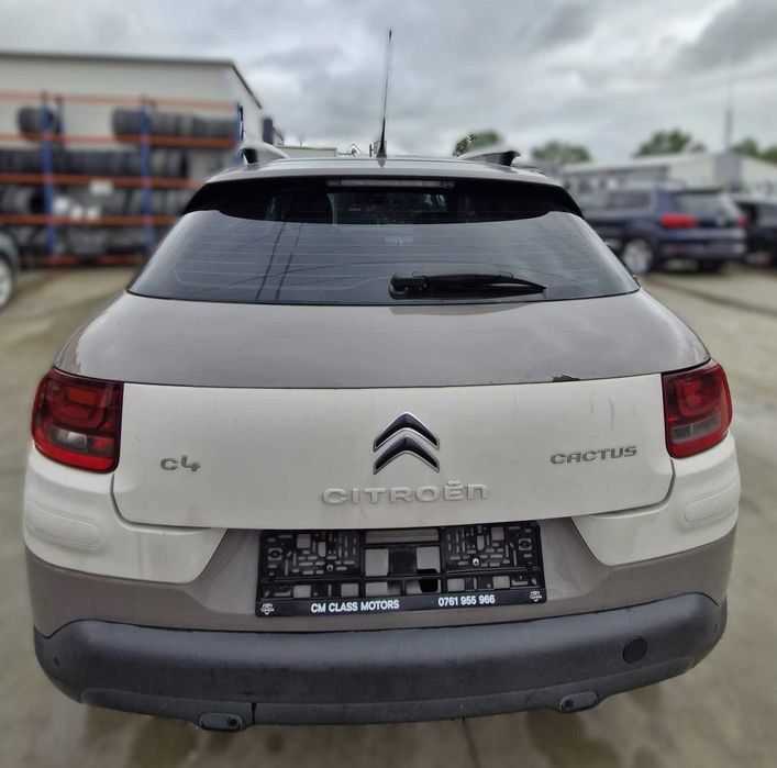 Dezmembrez Citroen C4 Cactus 1.2B 81CP HM01 5+1 trepte euro 5 2014