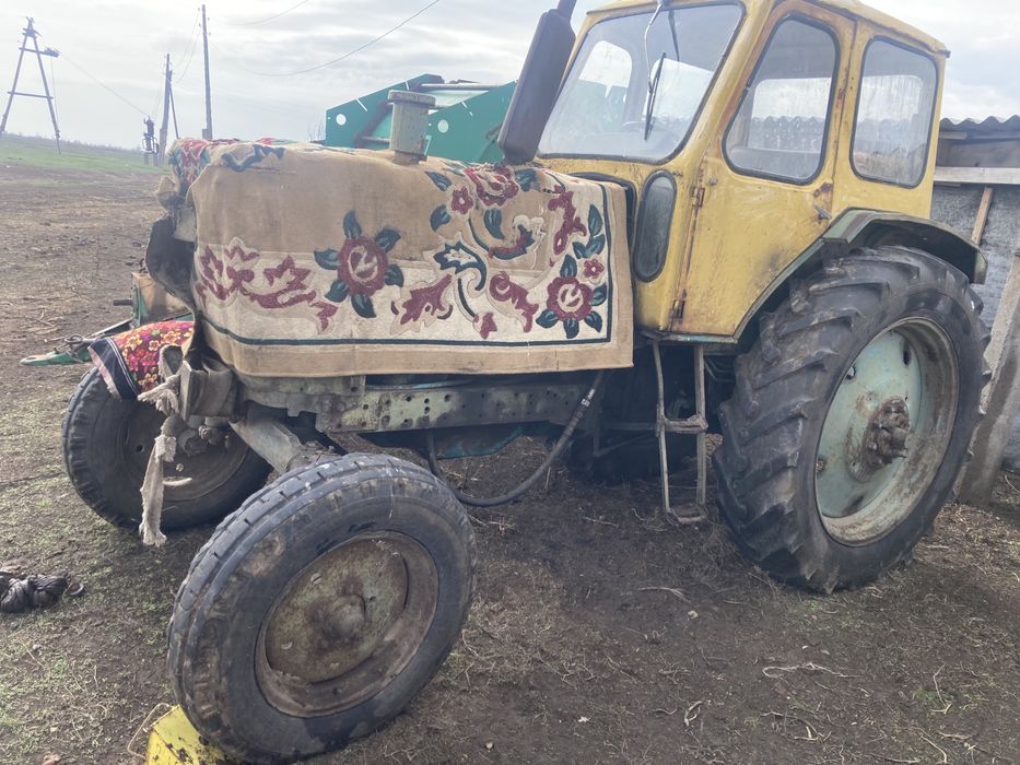 ЮМЗ-6 Трактор кун