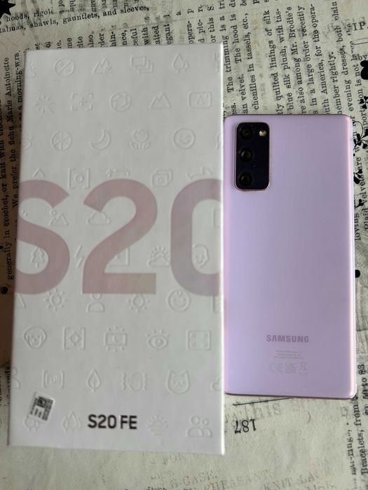 Смартфон Samsung Galaxy S20 FE, 128GB, 6GB RAM, виолетов