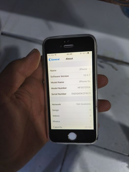 Iphone5s ideal xolatda 32 gb