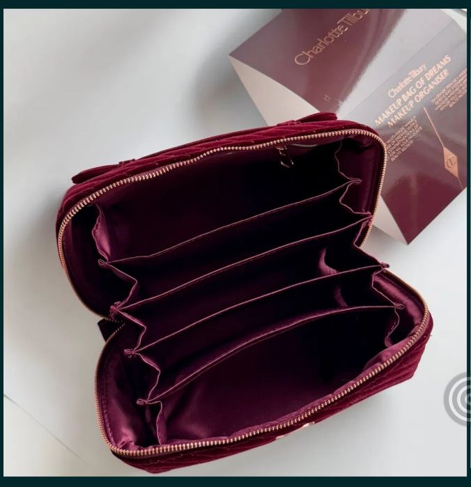 Косметичка Charlotte Tilbury оригинал