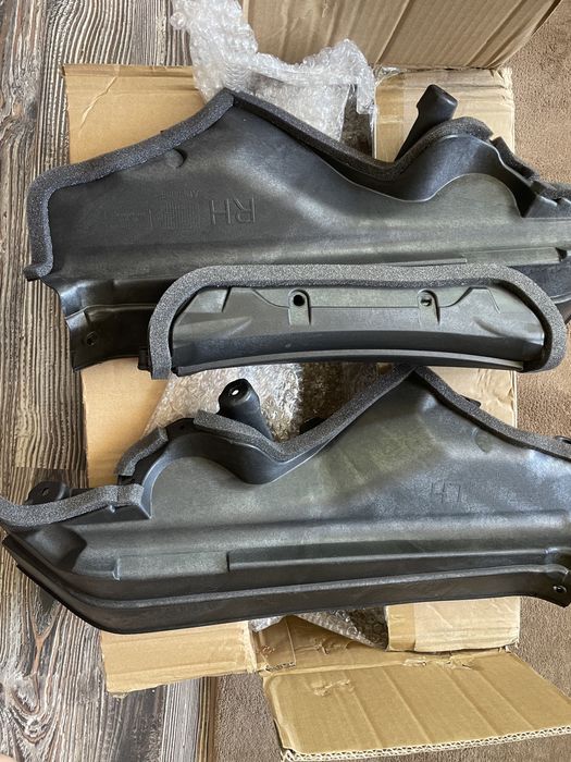 Кори над двигателя/Кора Панели БМВ Е70 Е71 BMW E70 X5 X6 чистачки под