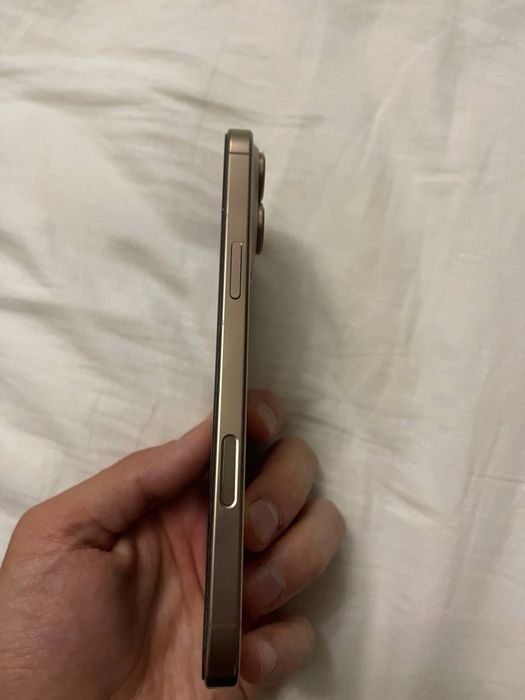 Iphone 16 pro max desert 256 karopka dakument full