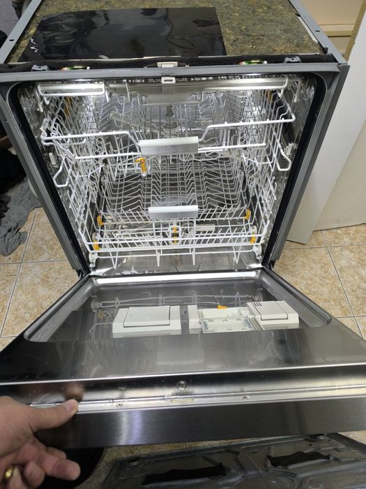 Съдомиялна Miele G 5830 SCI