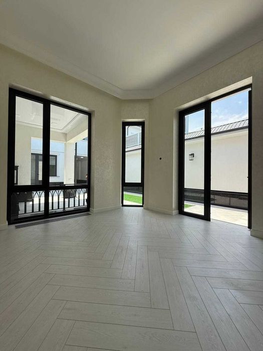 3-уровневый дом 470 м², 10 комнат, участок 3.3 сотки — Яккасарай р-н