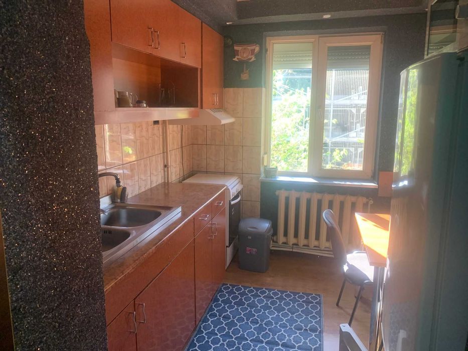 Închiriez apartament