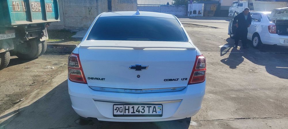 Шевроле кобальт 2013-года