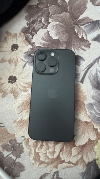 Iphone 15 pro без ремонта без царарины