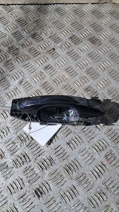 maner usa dreapta fata Skoda Octavia 3 an 2016