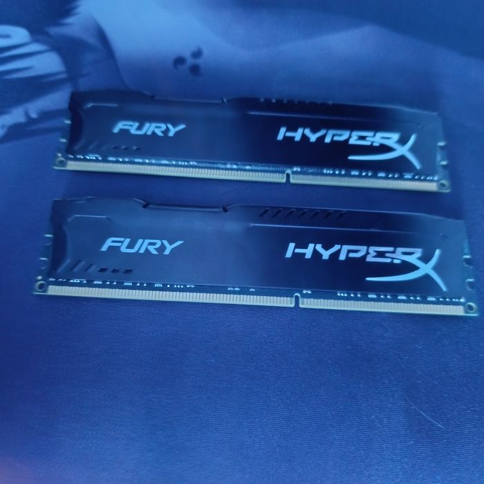 Оперативная память  DDR 3