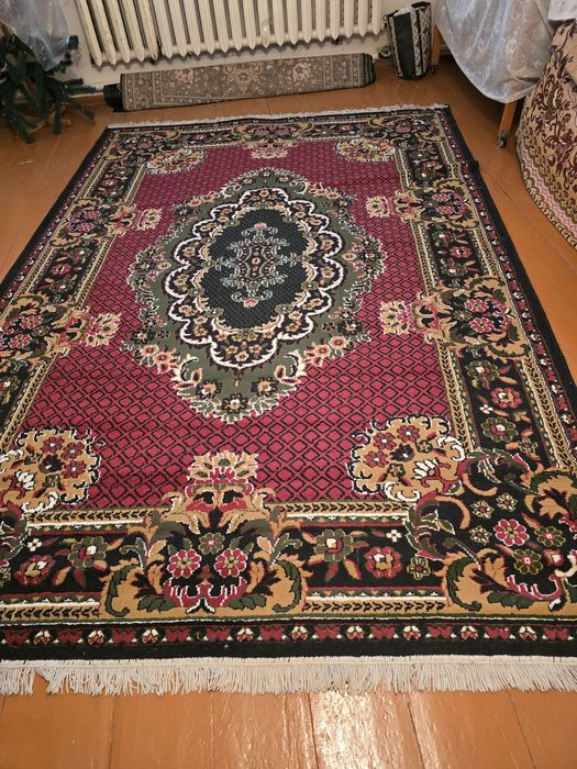 Продаются ковры 2 /3