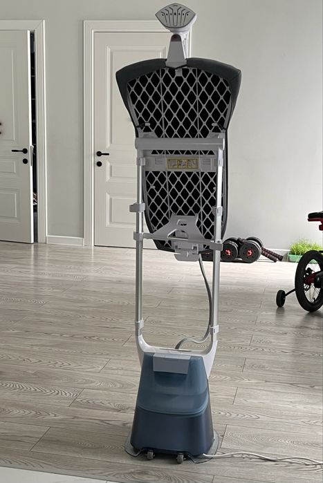 Отпариватель вертикальный Phillips ProTouch GS625/20