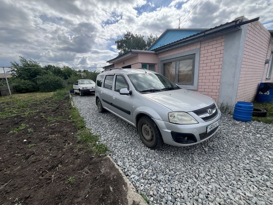 Продам Ларгус 2015