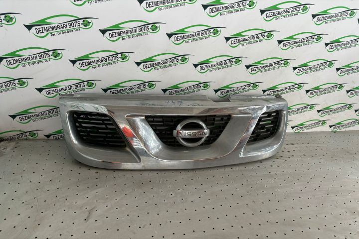 Grila bara fata centru Nissan Terrano R20