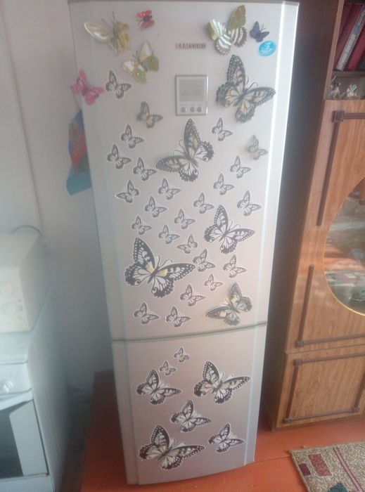 Продам холодильник элекрогазовую плиту